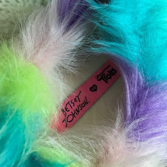 Betsey Johnson XOX Trolls Slip On - Picture 3 of 5